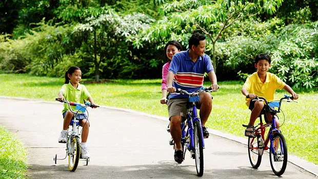 Jalan Santai, Jogging, atau Bersepeda